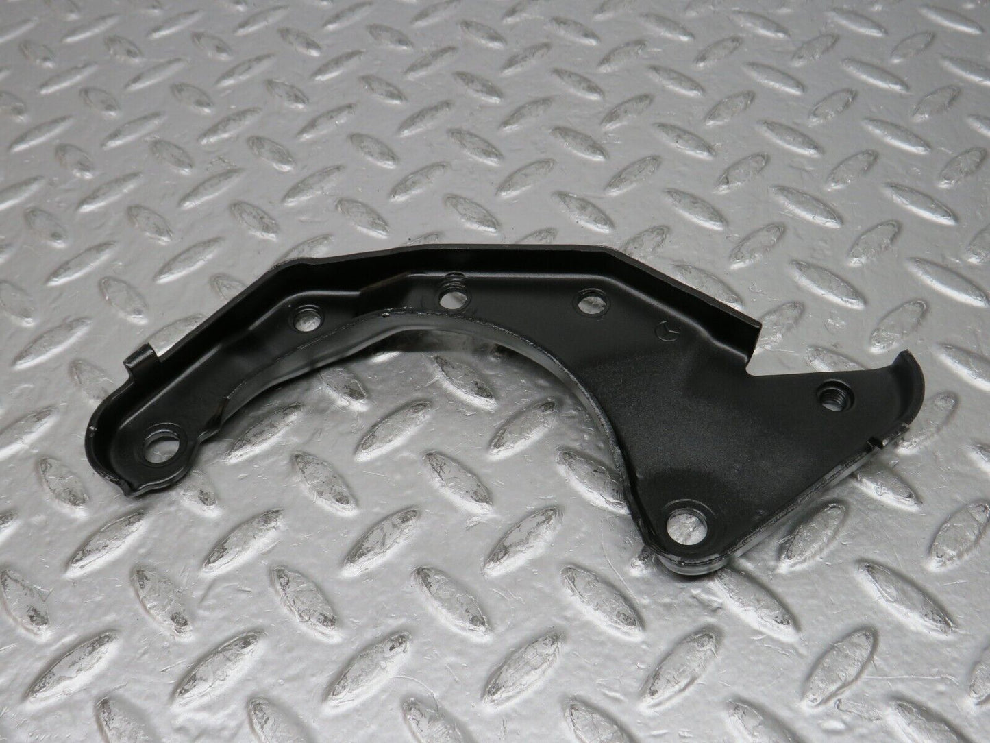 31787 Mercedes-Benz W201 190LE Alternator Generator Holder Bracket