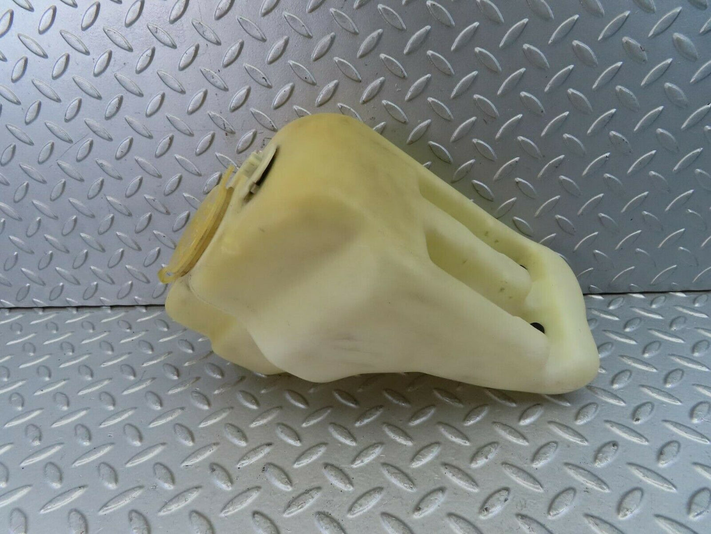 9290 Mercedes-Benz C124 300CE Coupe Windscreen Washer Fluid Tank 1248690520