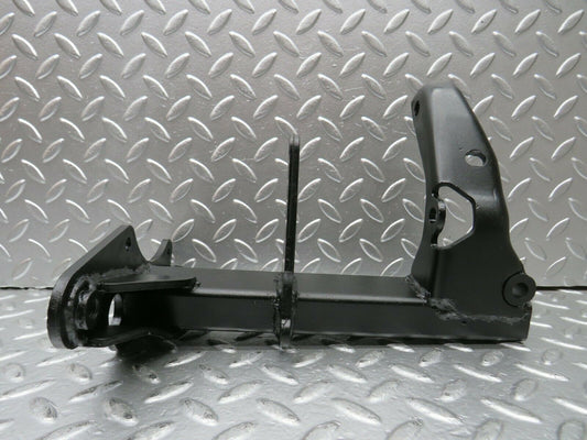 22875 Mercedes-Benz C107 450SLC Coupe Air Condition Compressor Bracket