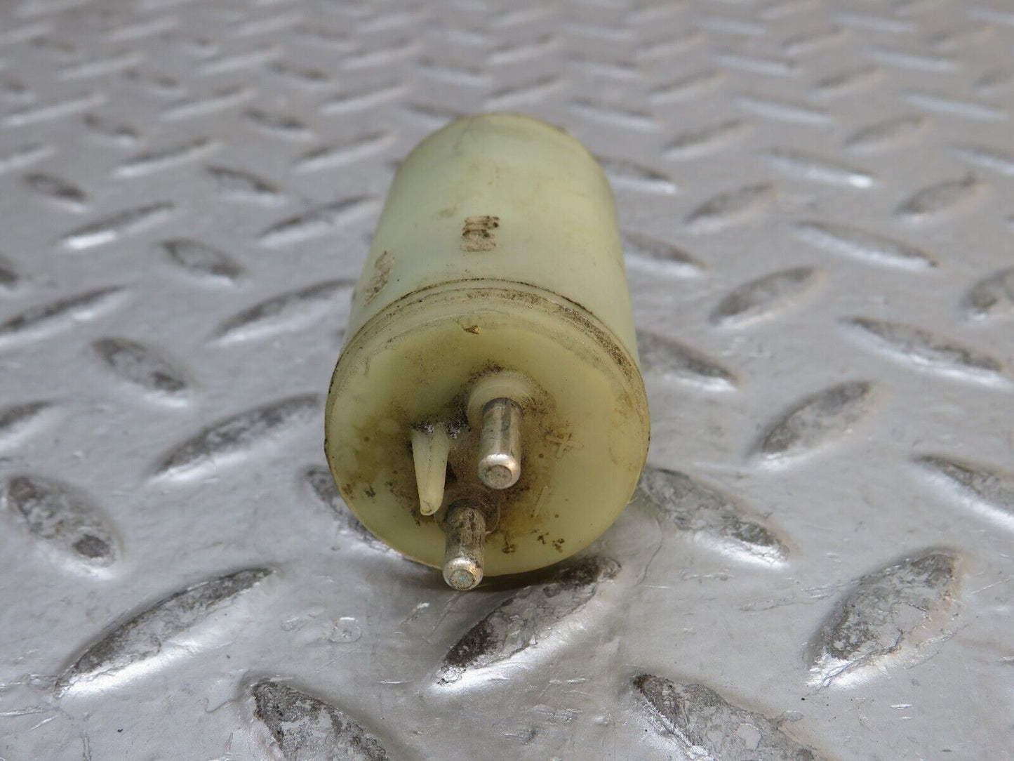 28485 Mercedes-Benz S123 240D Wagon Windscreen Washer Pump VDO 1238690121
