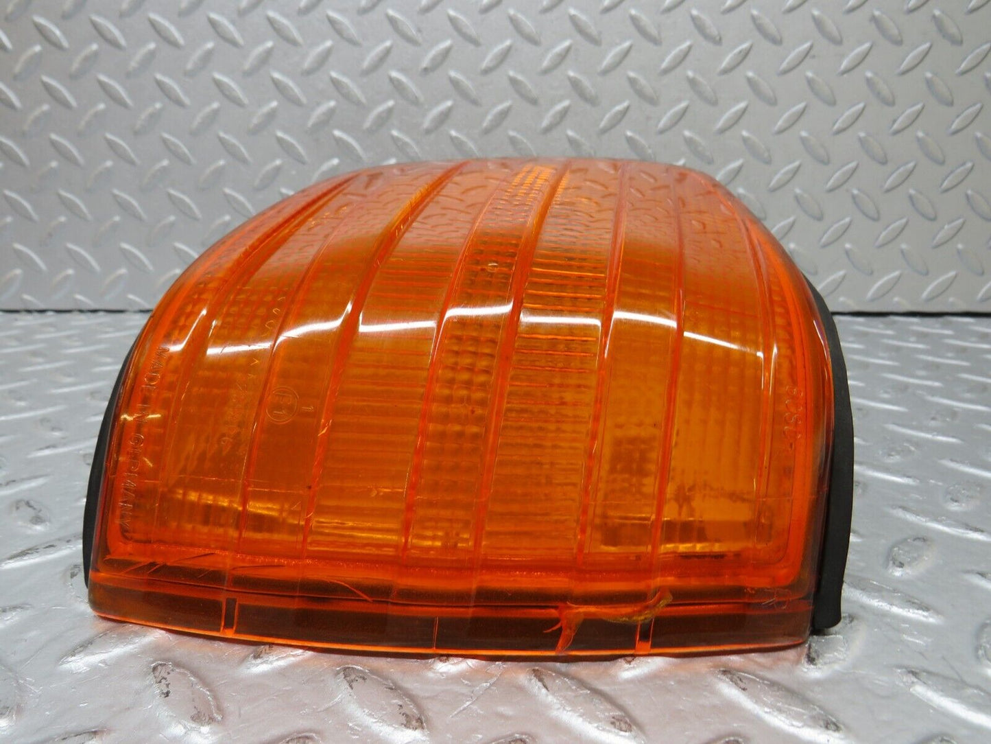 36936 Mercedes-Benz C126 420SEC Coupe Indicator Light Front Right