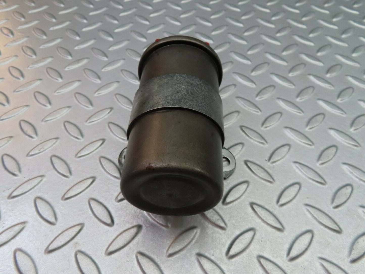 5827 Mercedes-Benz W123 200 Ignition Coil Bosch 0001584003