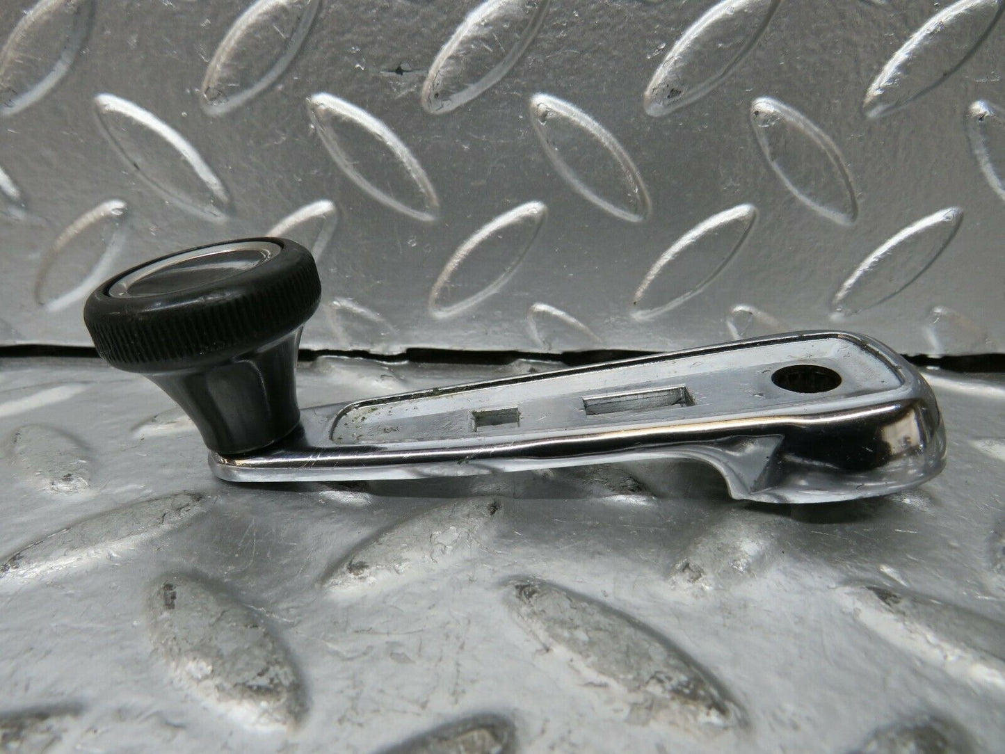 23467 Mercedes-Benz W114 280E Window Lifter Crank Handle