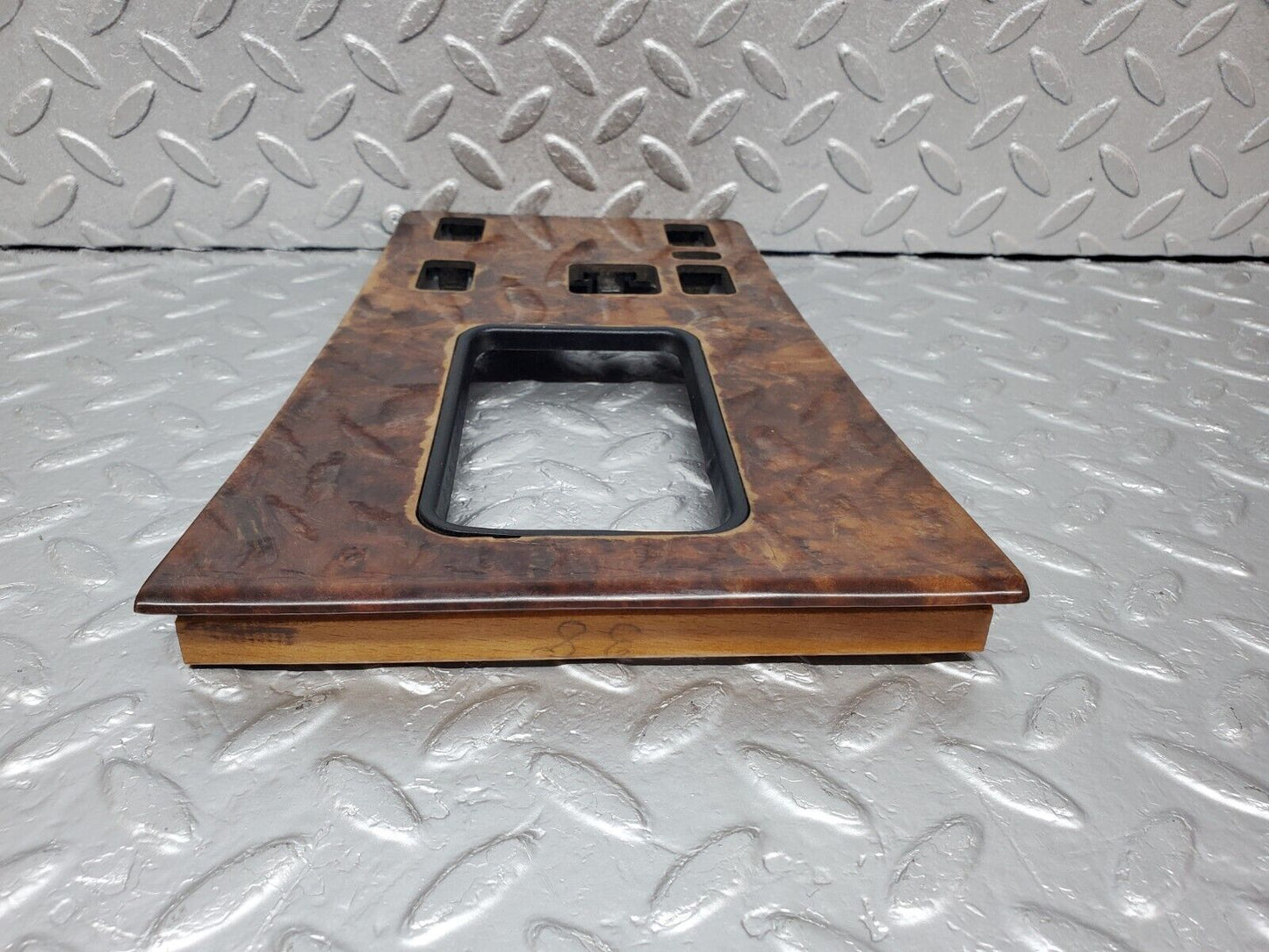 45576 Mercedes-Benz W126 420SE Centre Console Wood Panel 1266830157 1266830600