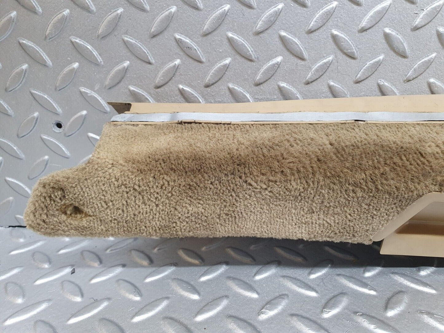 42268 Mercedes-Benz R129 320SL Coupe Right Door Sill Beige 1296800235