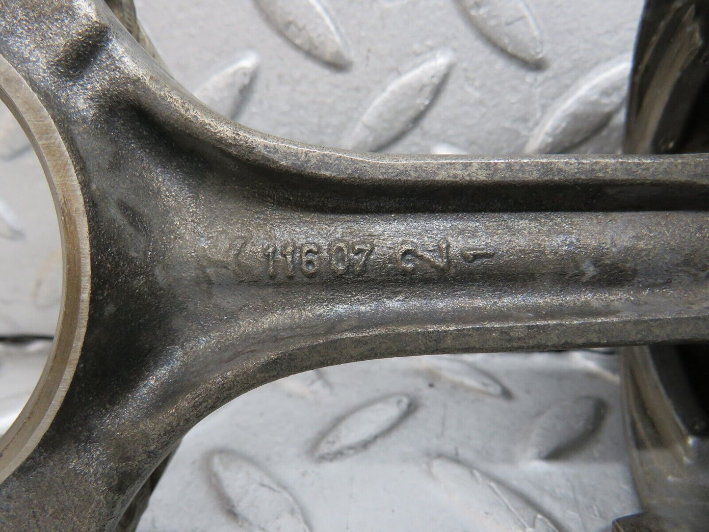 37623 Mercedes-Benz W109 300SEL Piston With Connecting Rod 91.5 mm