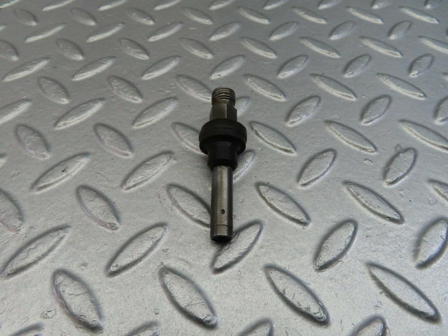 9802 Mercedes-Benz C123 280CE Coupe Fuel Injector Bosch 0437502010