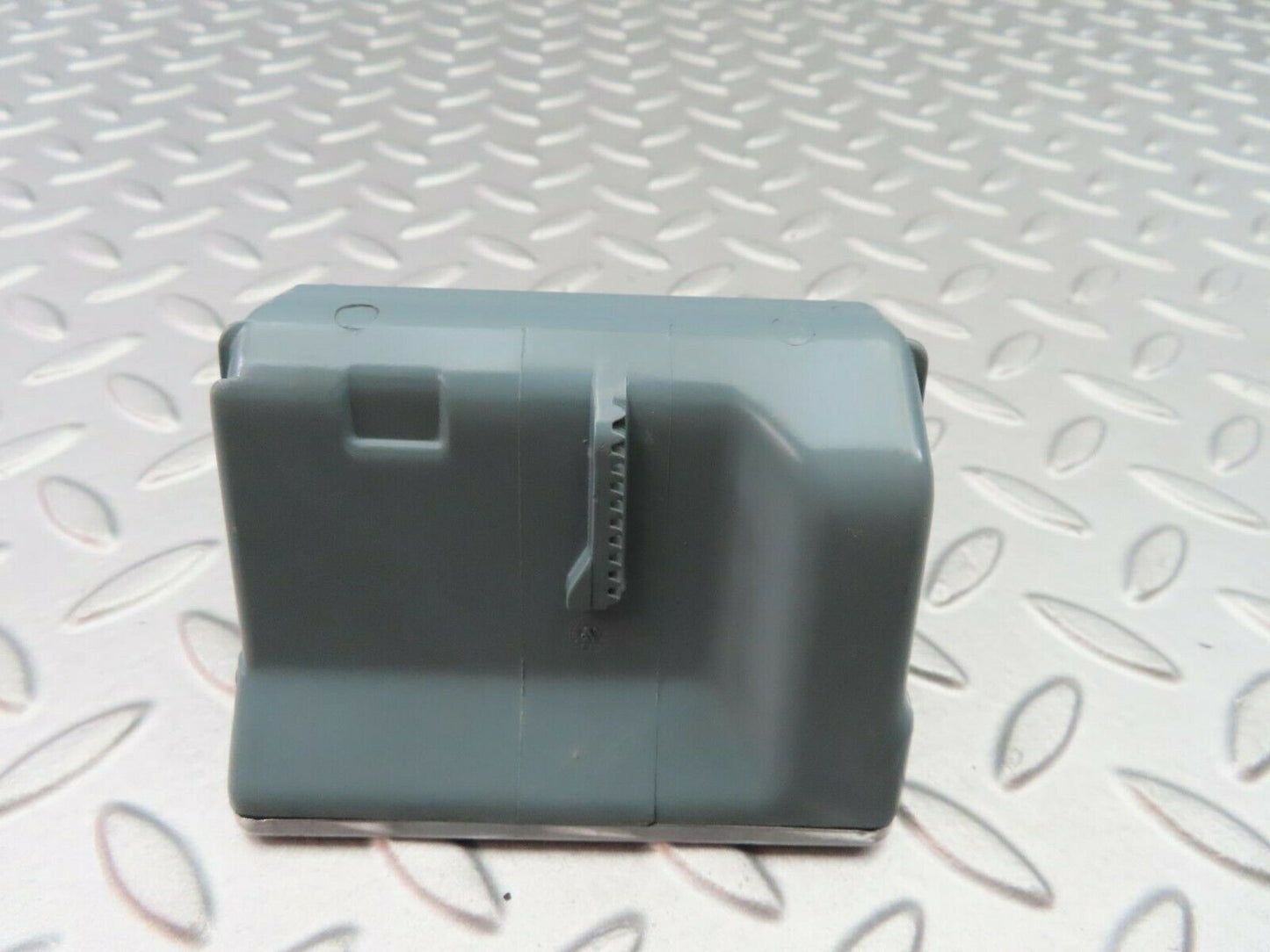 6958 Mercedes-Benz W201 Centre Console Ashtray