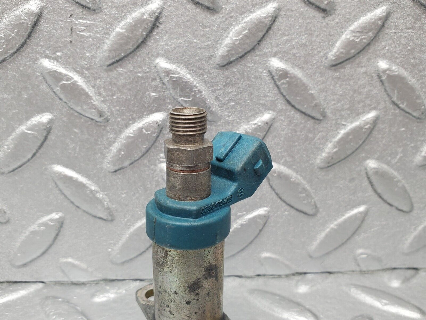 46715 Mercedes-Benz W123 280E Cold Start Valve Bosch 0280170403