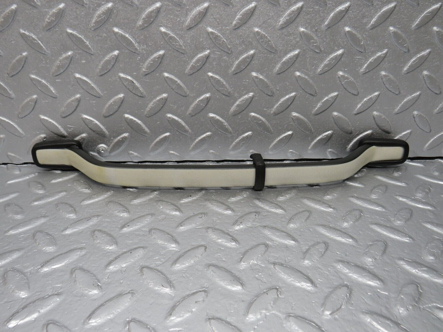 40666 Mercedes-Benz W123 300D Interior Roof Grab Handle Set