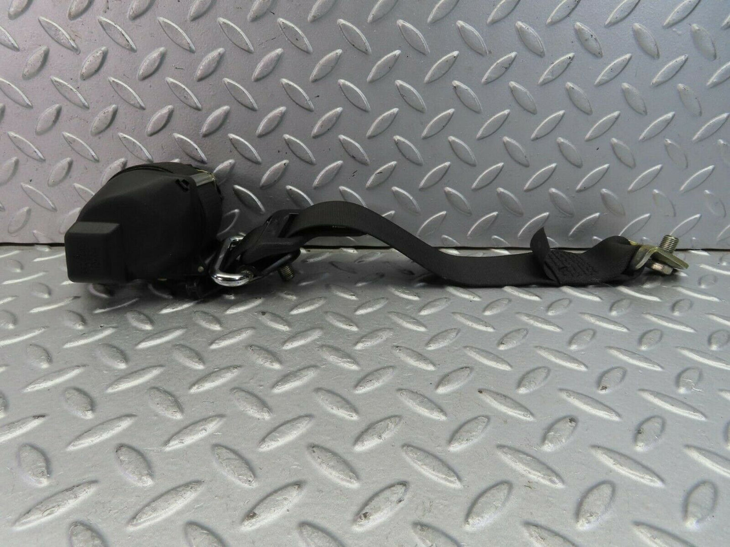 9409 Mercedes-Benz C124 300CE Coupe Rear Left Seat Belt 1248600585