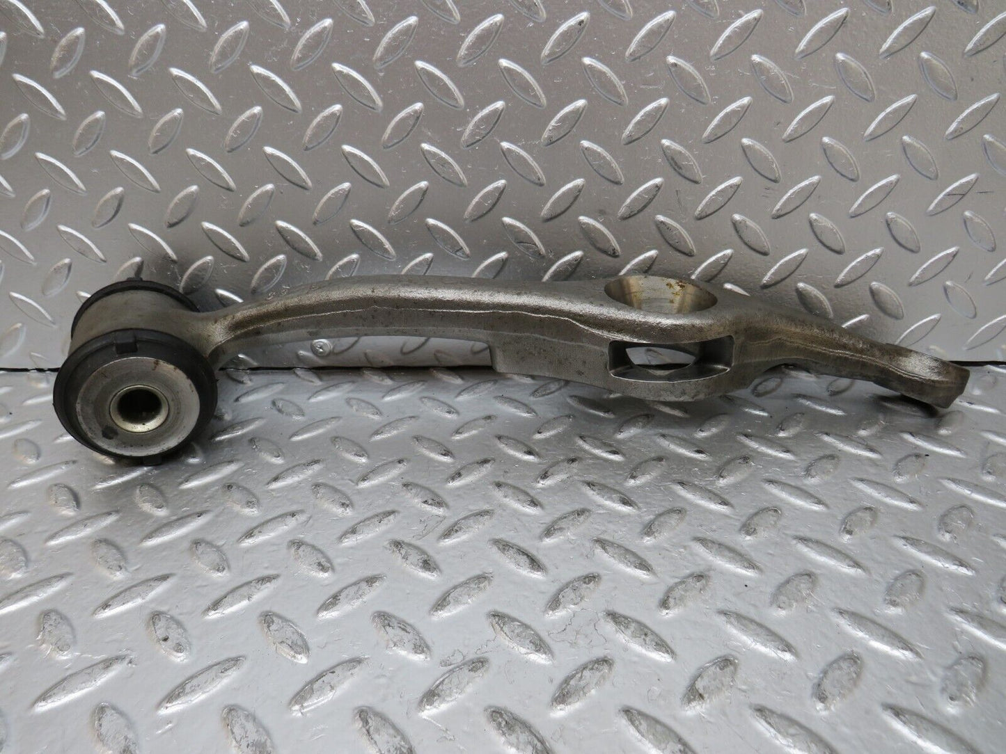 27074 Mercedes-Benz W123 280E Front Left Lower Control Arm New 22WSW