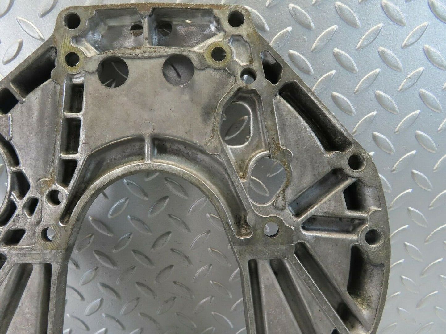 10950 Mercedes-Benz W115 220D Gearbox Flange 1150110245