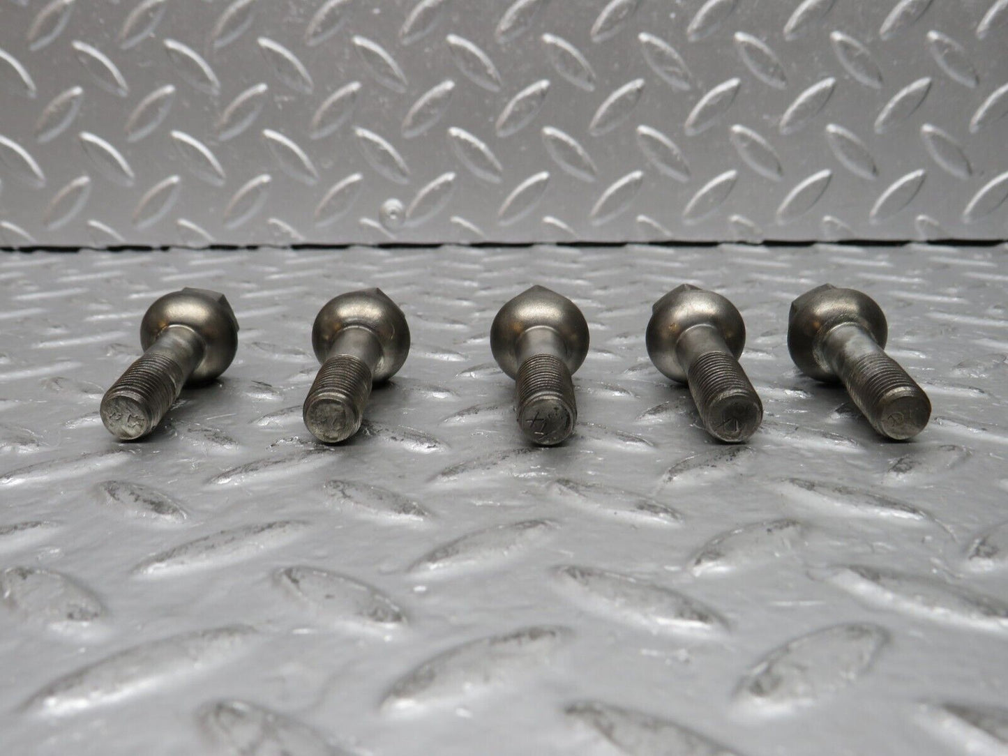32639 Mercedes-Benz 5x Alloy Wheel Lug Bolt M12x1.5