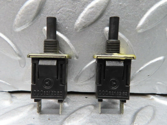 14481 Mercedes-Benz W116 350SE Door Contact Switch 0008213252