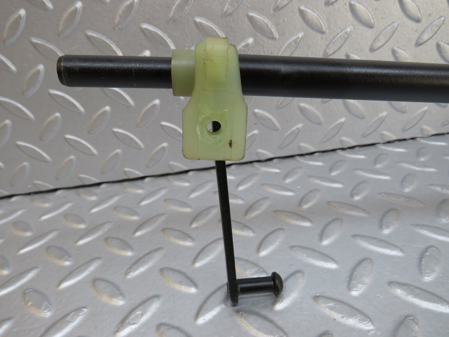 35591 Mercedes-Benz R107 280SL Coupe Accelerator Pedal Linkage
