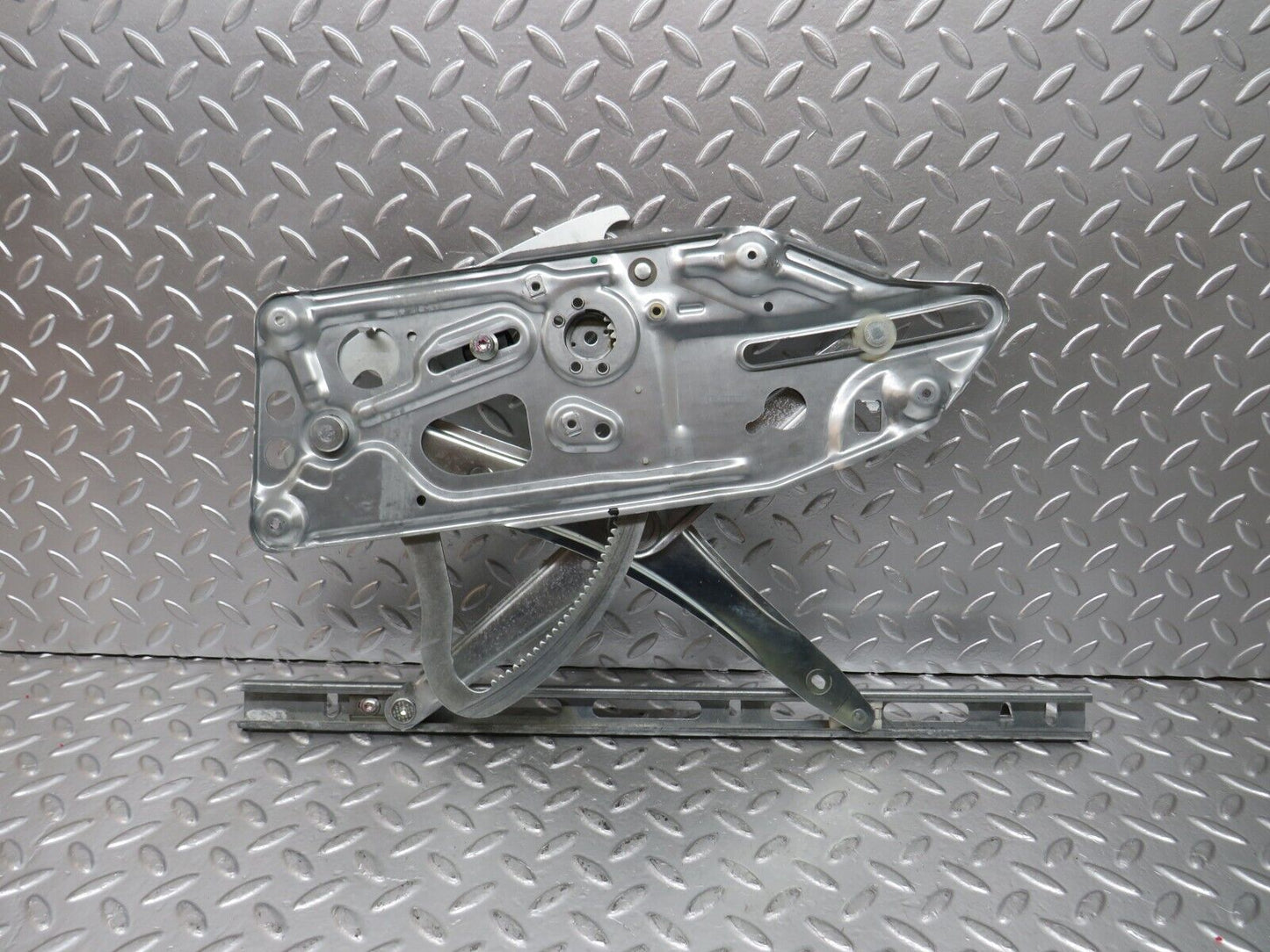 24754 Mercedes-Benz W140 S320 Front Left Power Window Regulator