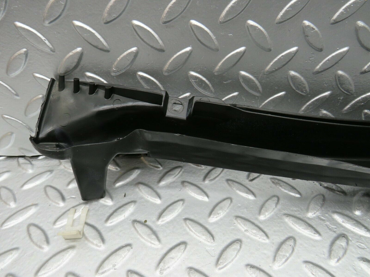 22455 Mercedes-Benz C124 E220 Coupe Water Drain 1246283407