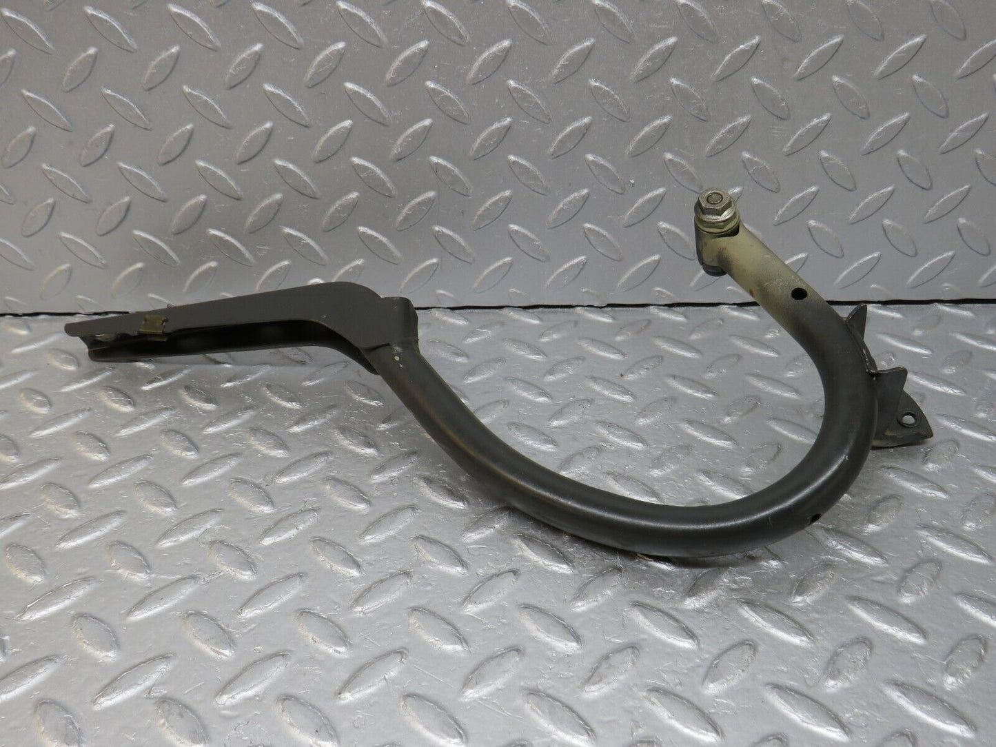 36540 Mercedes-Benz W201 190E 2.0L Boot Lid Trunk Hinge Left Side