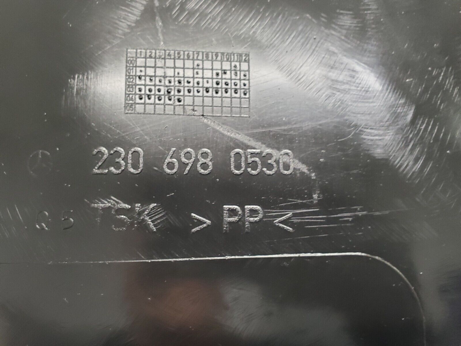 44207025