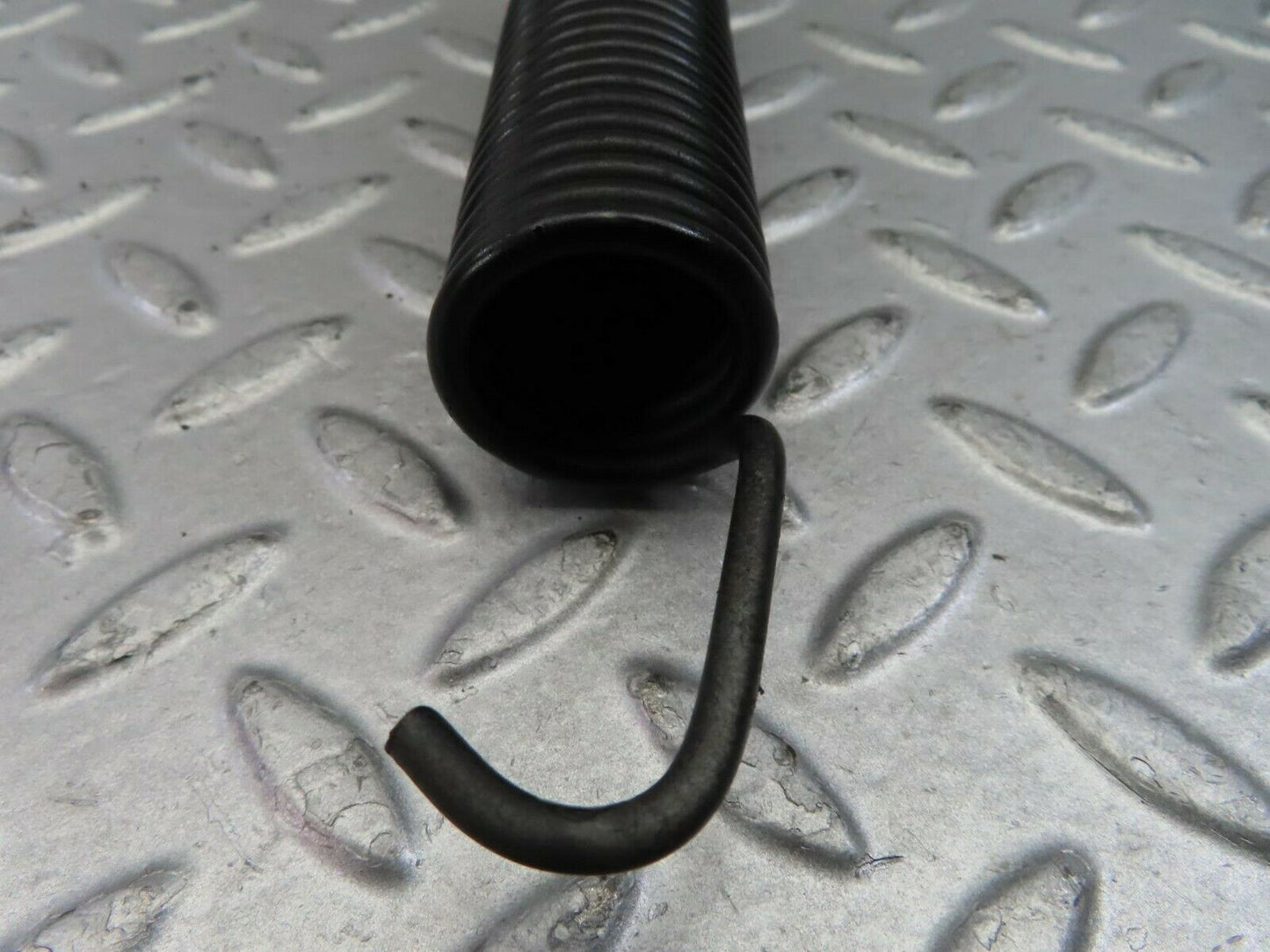 9691 Mercedes-Benz C123 280CE Coupe Trunk Lid Hinge Spring