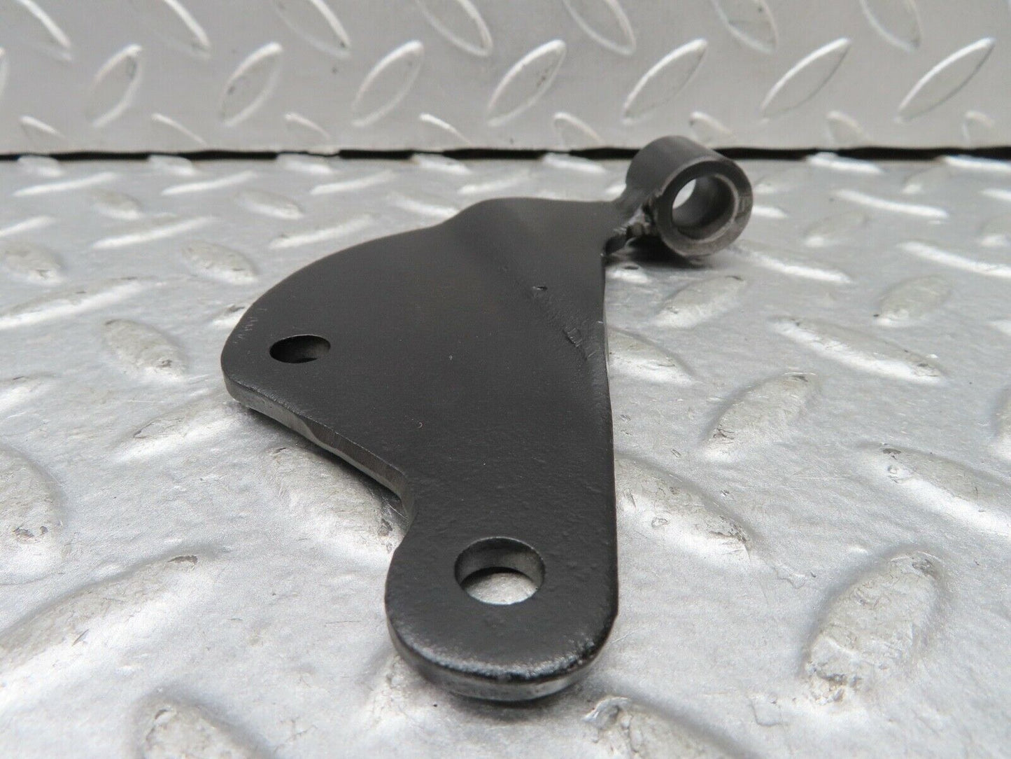 18834 Mercedes-Benz W121 190b Ponton Engine Mount Bracket Left & Right