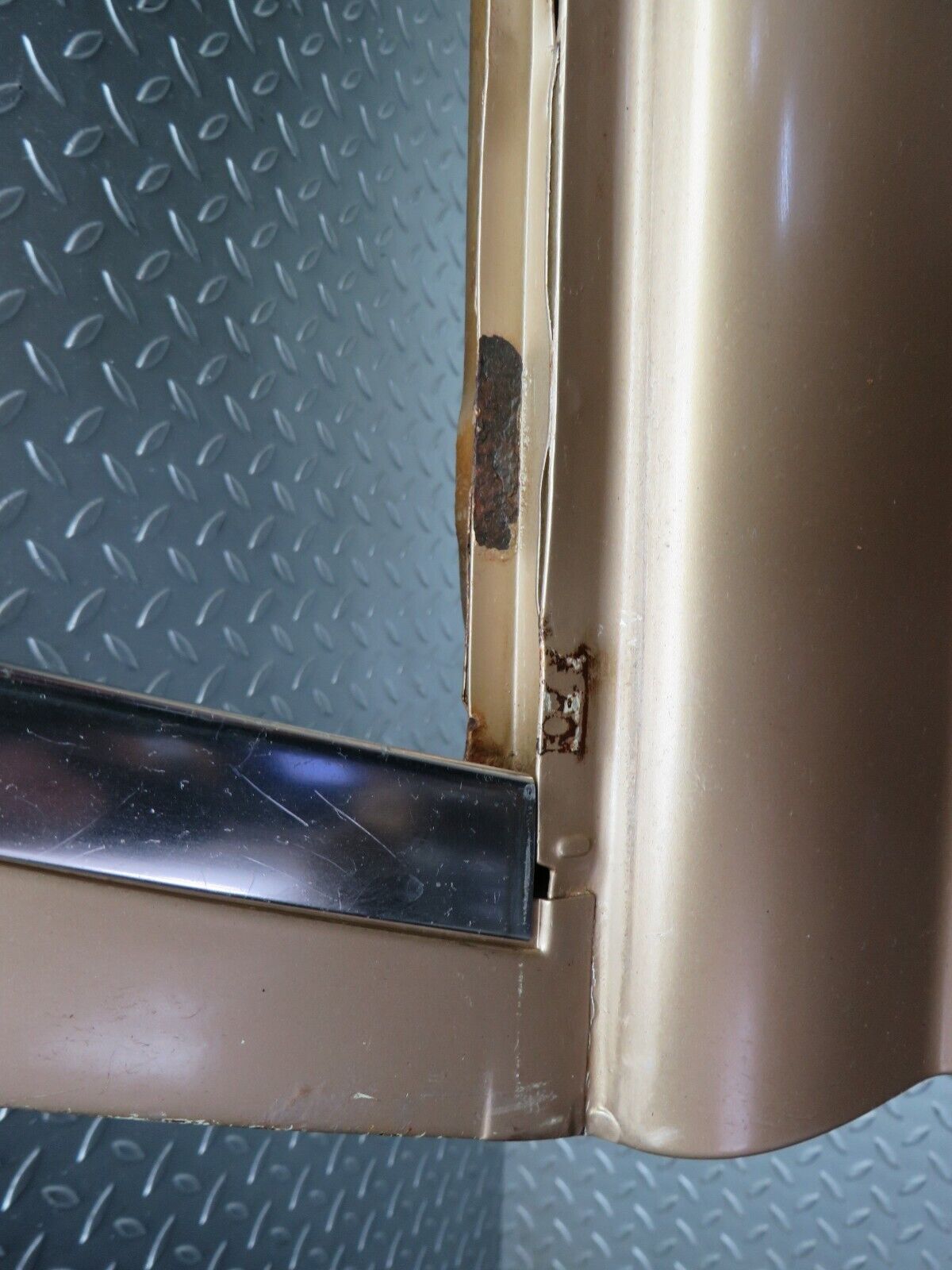28195 Mercedes-Benz S123 240D Wagon Rear Right Door
