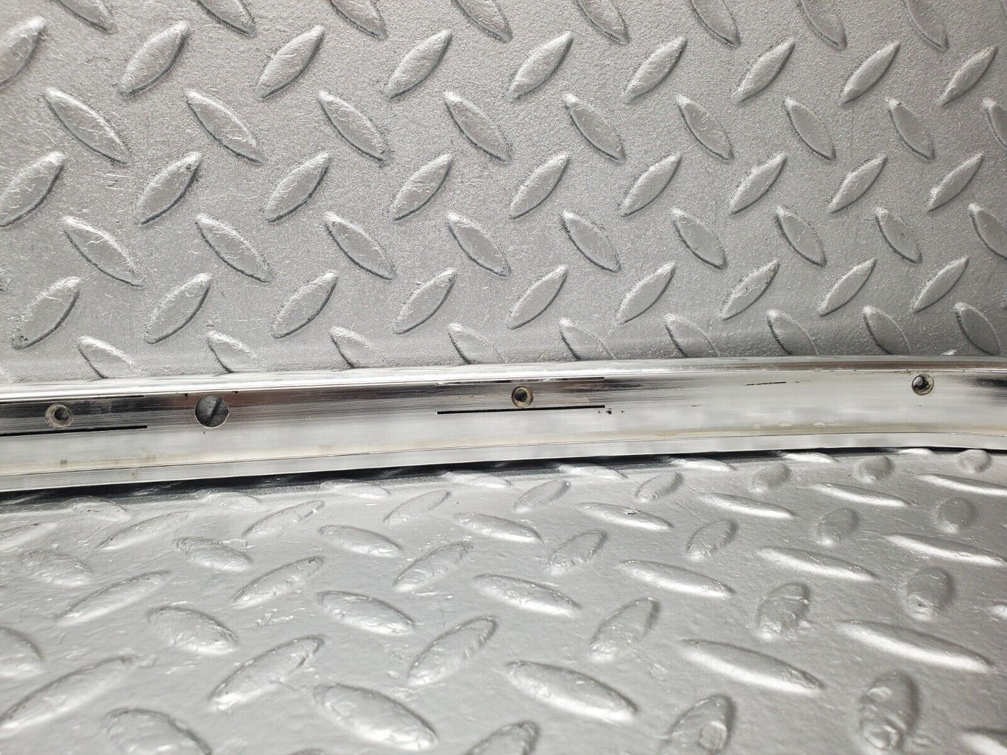 46504 Mercedes-Benz C123 280CE Coupe Chrome Roof Trim Cladding Left Side