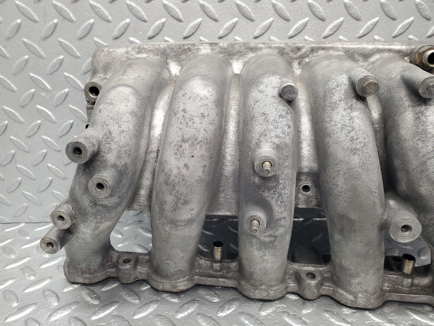 46718 Mercedes-Benz C123 280CE Coupe Air Intake Manifold 1101413401