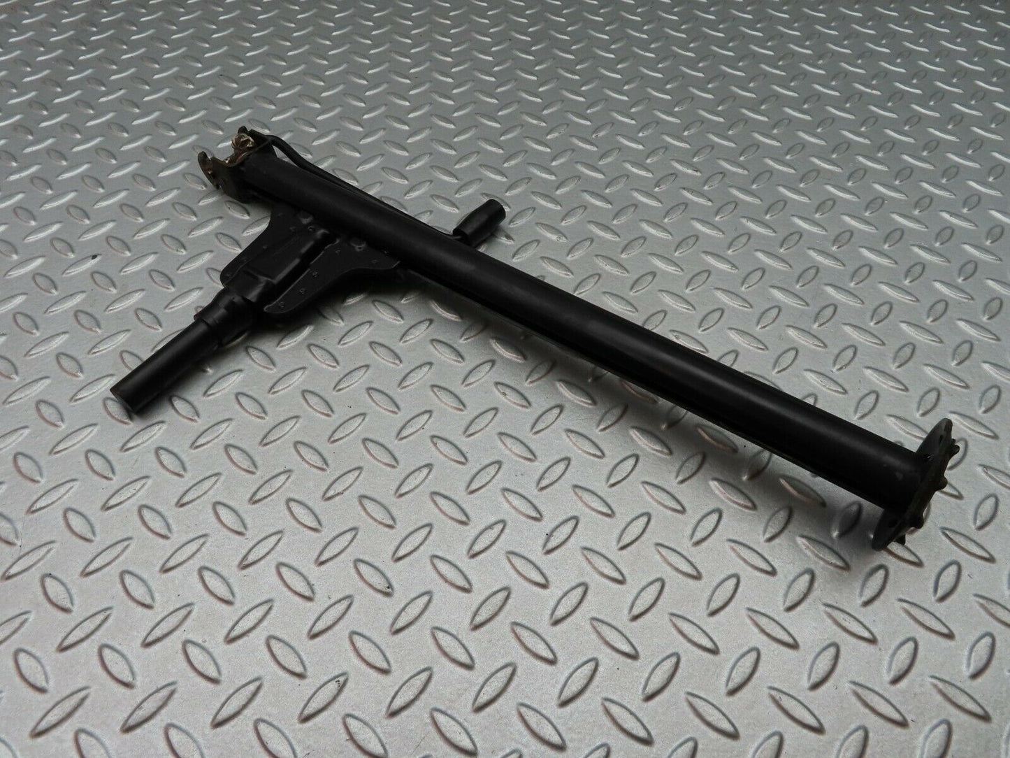 5674 Mercedes-Benz W123 200 Car Jack 1235830715