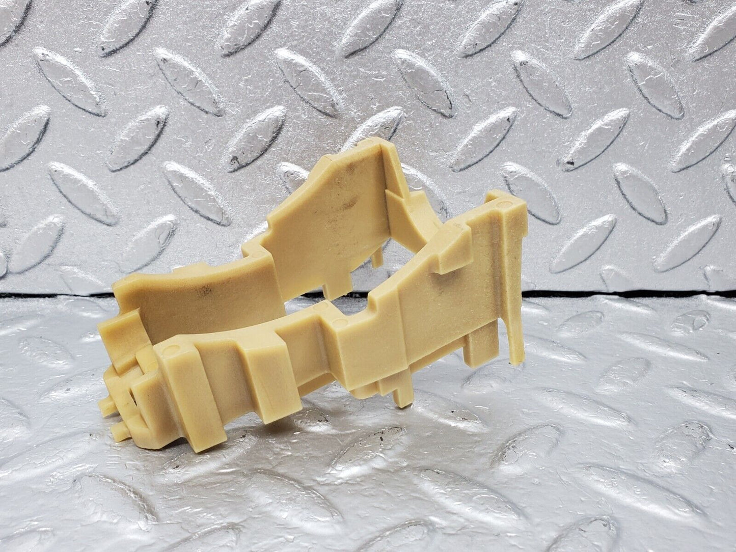 45496 Mercedes-Benz W124 260E Gearbox Support Bracket 722.409 2012770240 1232770840