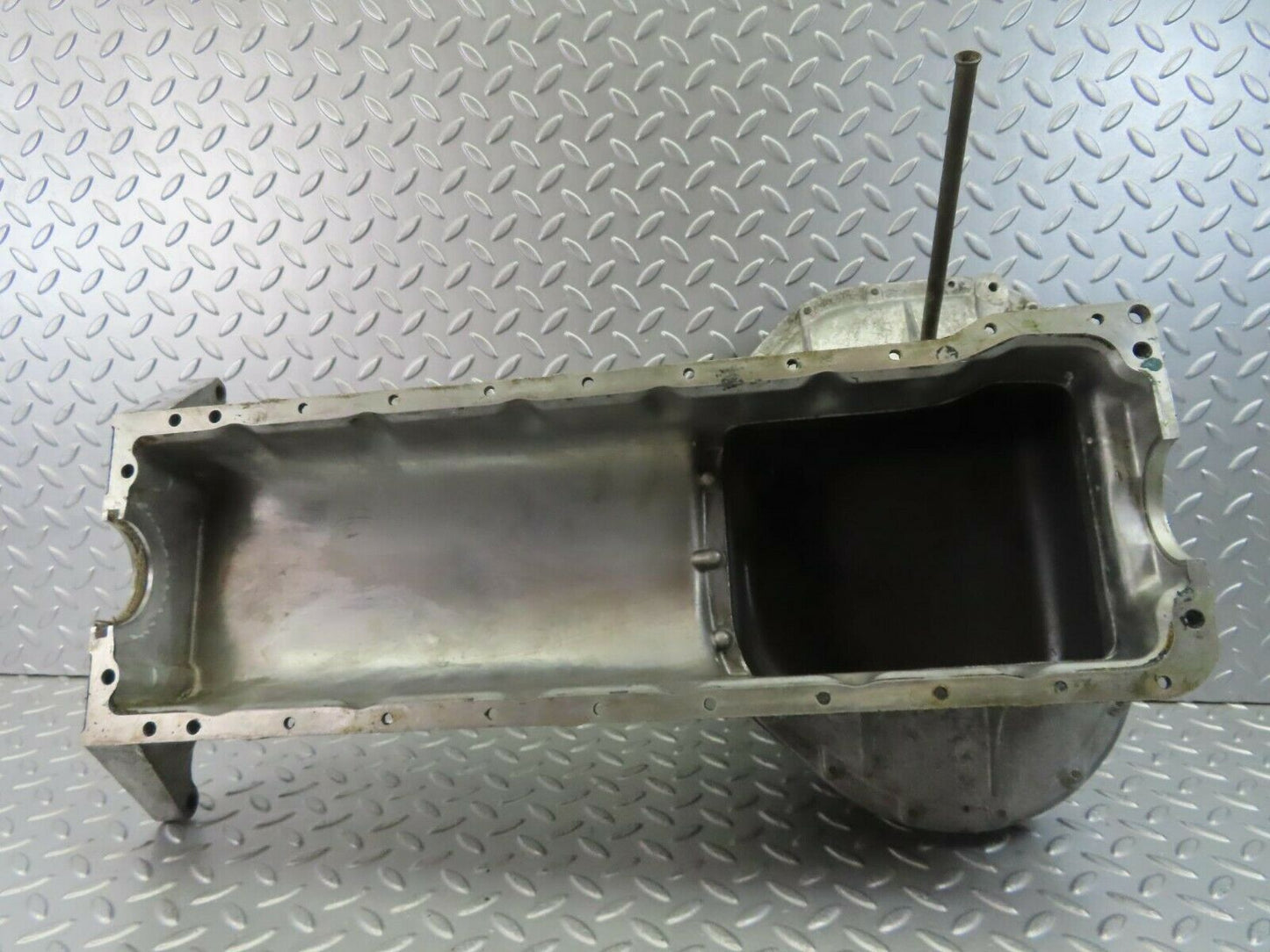 10191 Mercedes-Benz W108 Oil Pan Oil Sump 1080140302