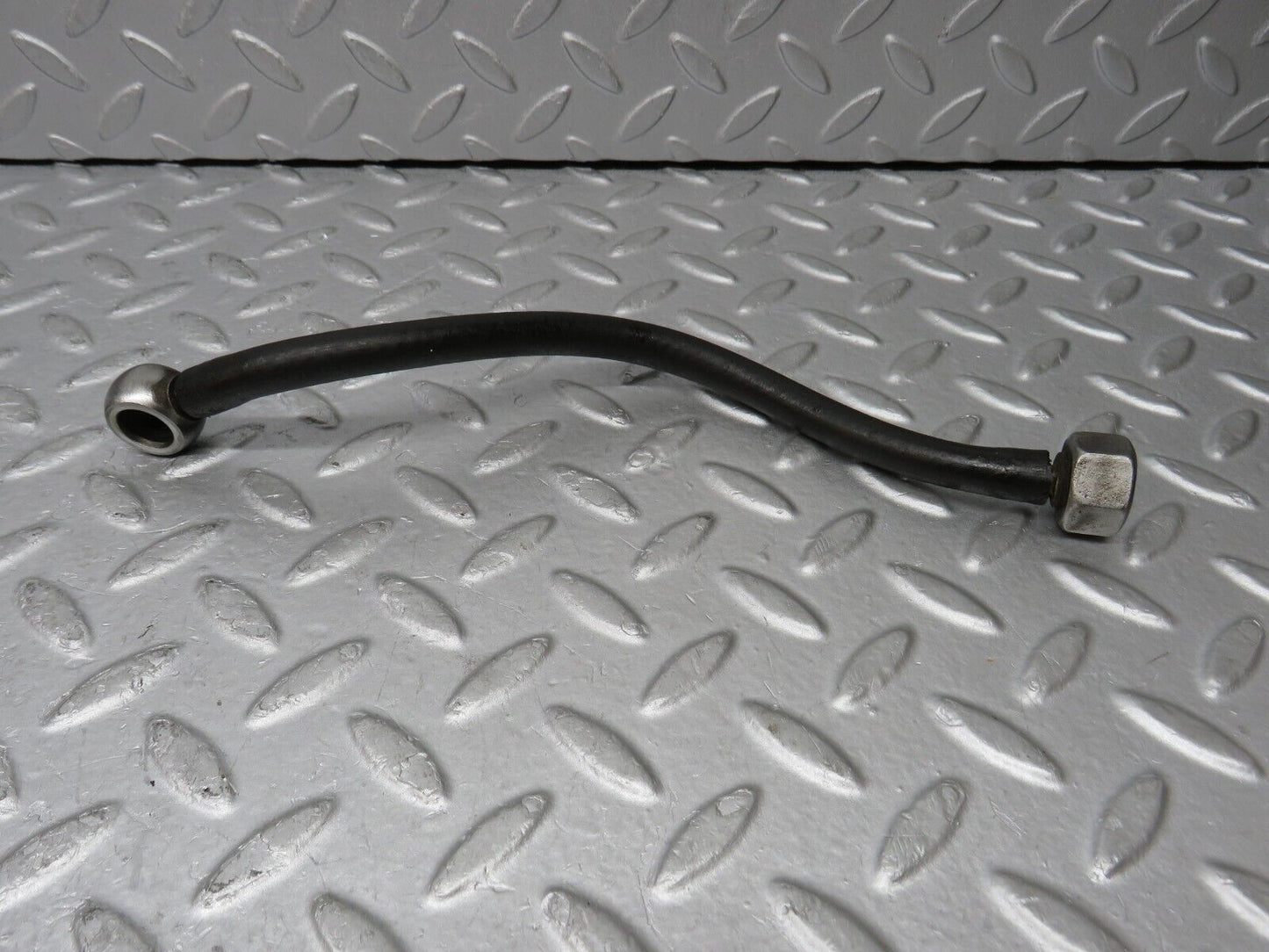 35905 Mercedes-Benz 240D OM616.912 Fuel Hose Pipe