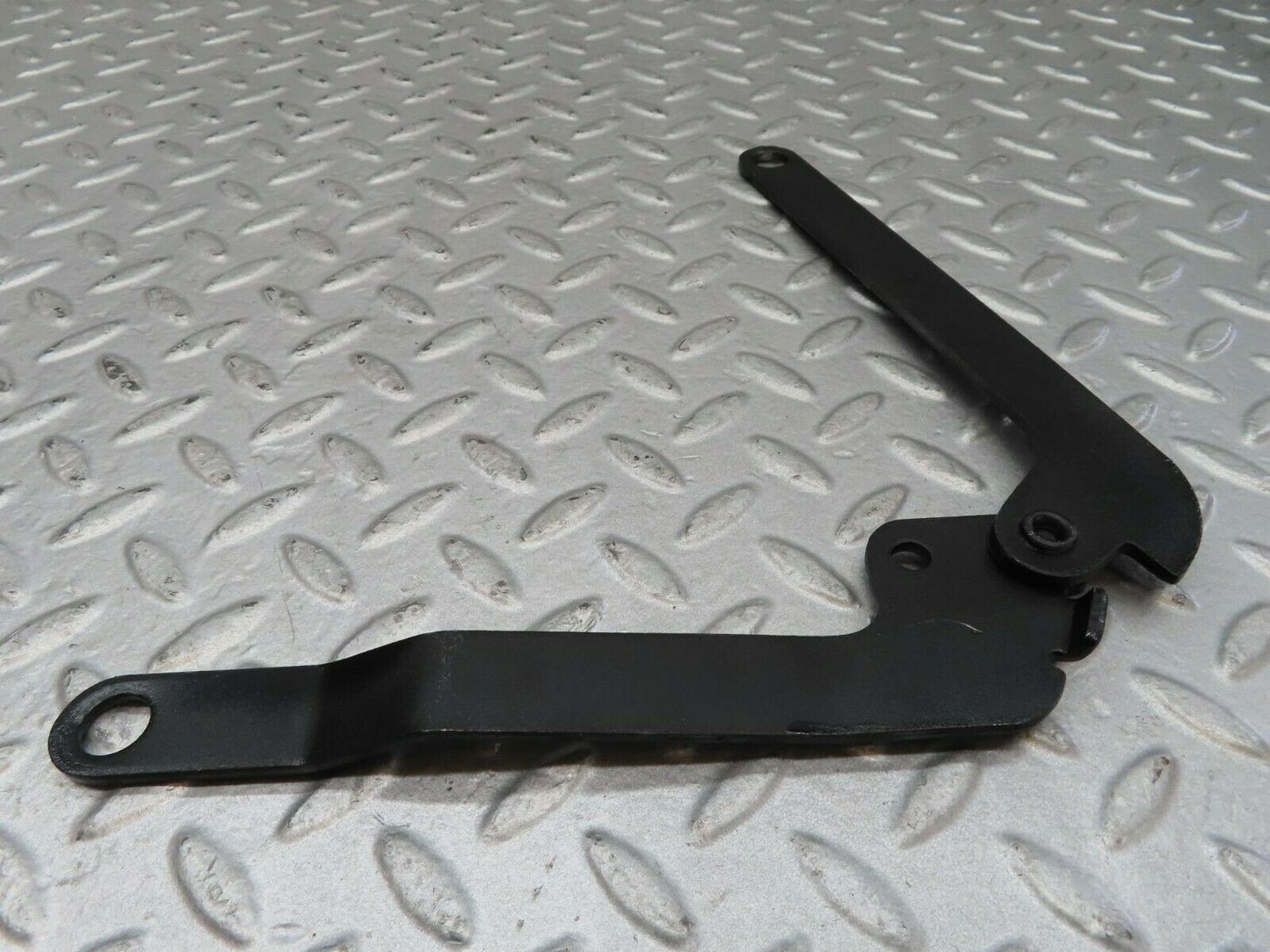 16606 Mercedes-Benz C107 380SLC Bonnet Hinge Left Side