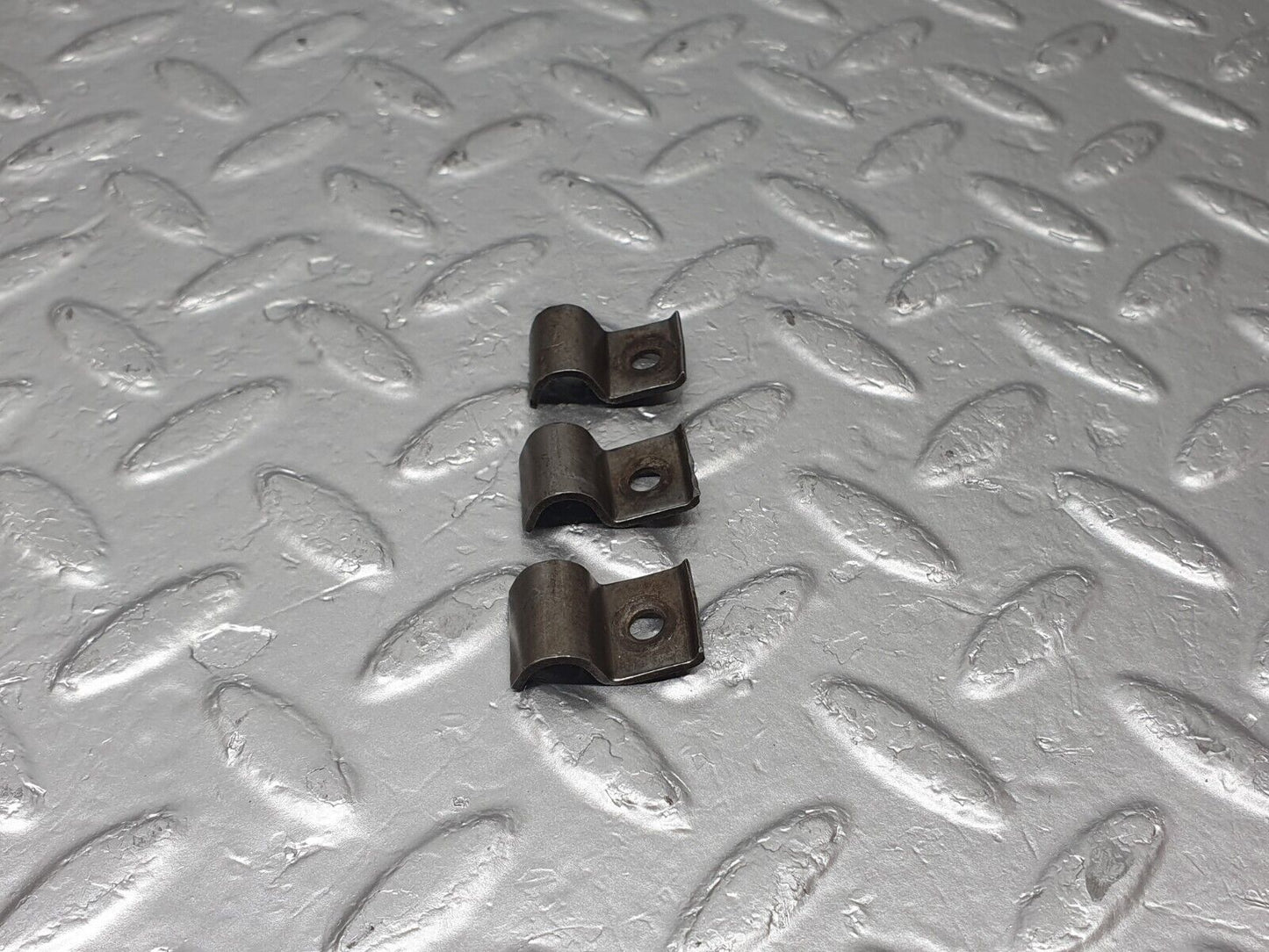 43420 Mercedes-Benz W108 280SE Camshaft Oil Tube