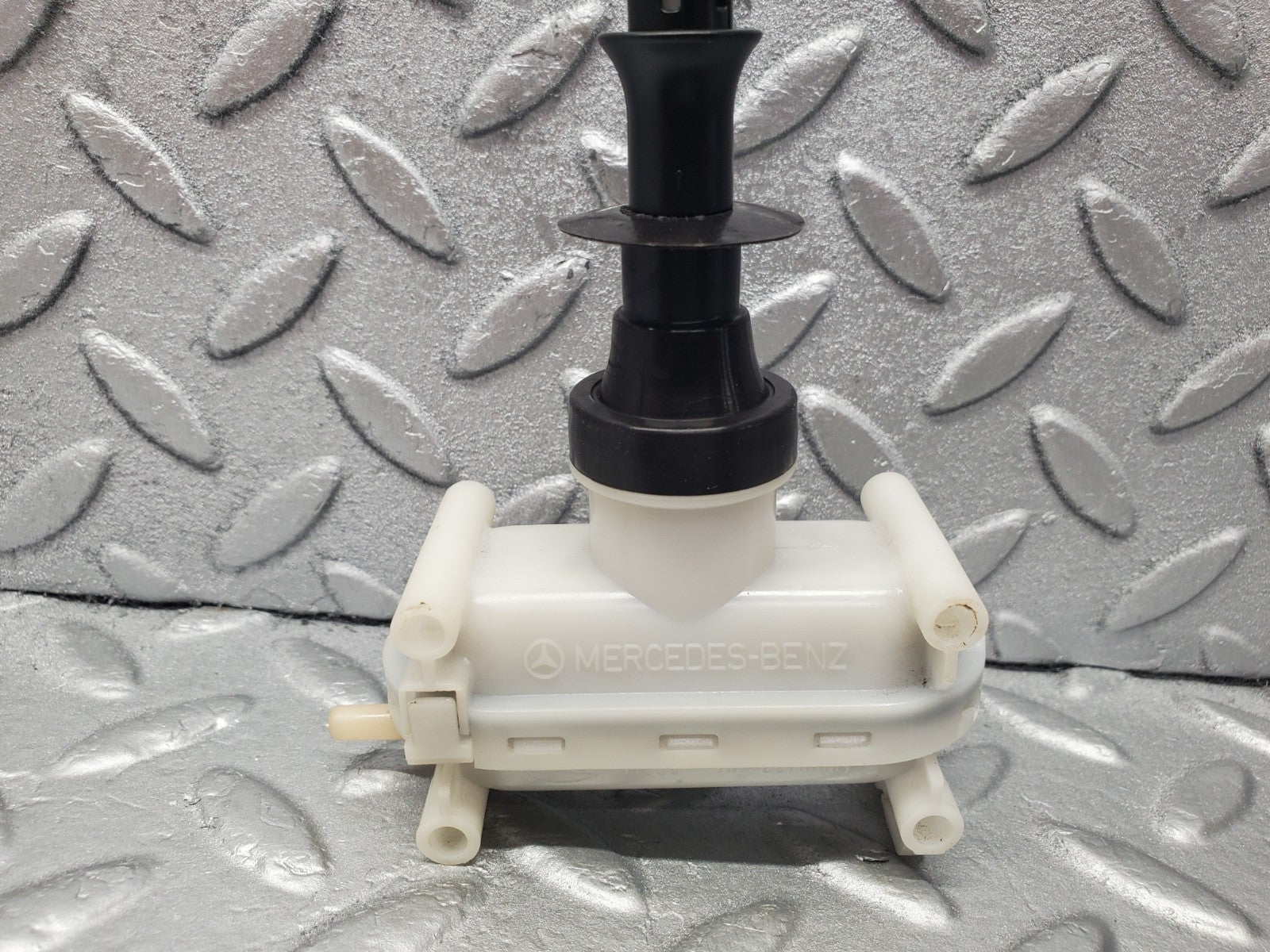W201 Baby Benz rear right door lock vacuum actuator used OEM