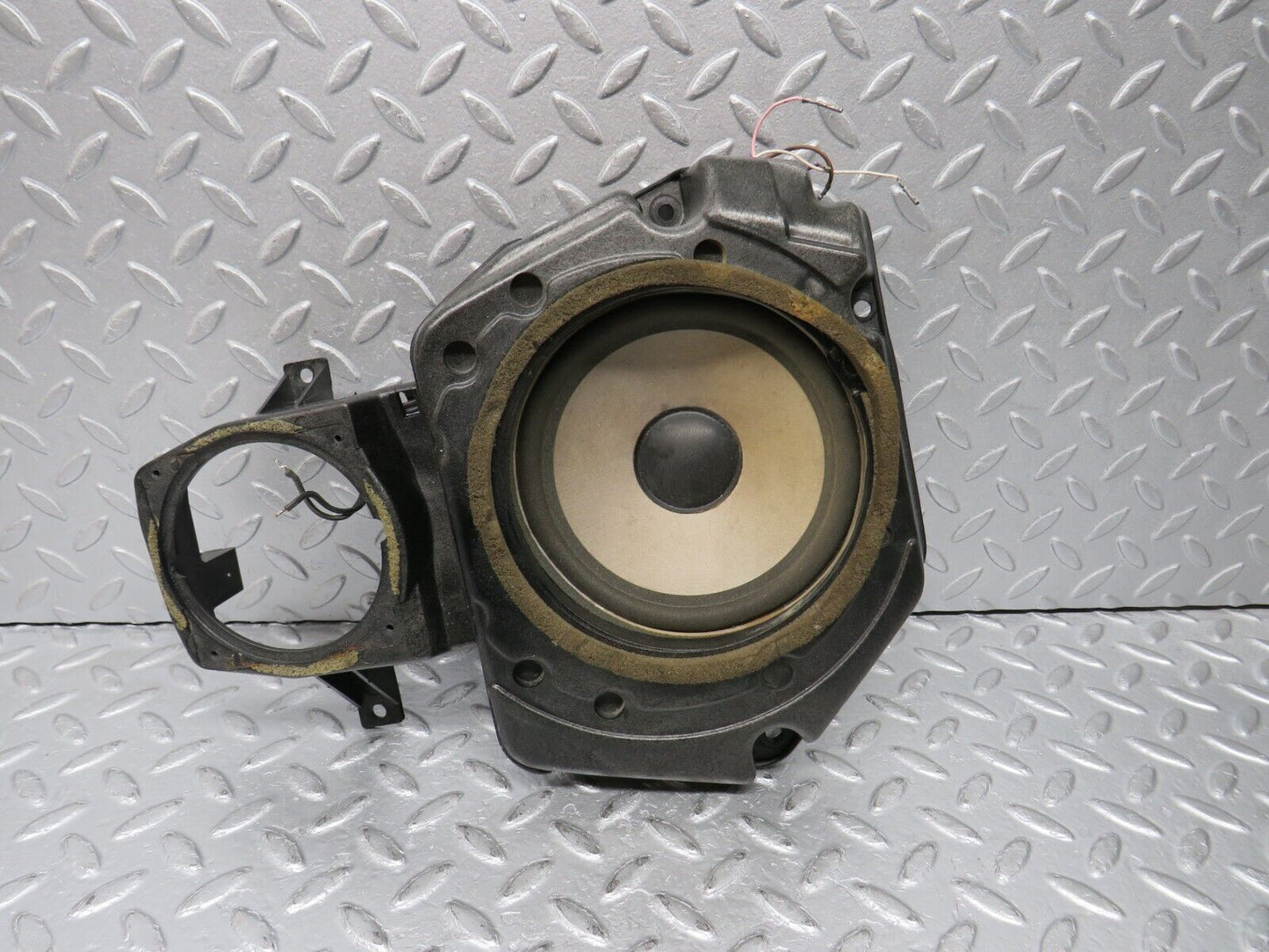 38444 Mercedes-Benz R129 280SL Coupe Right Door Speaker 1298201002