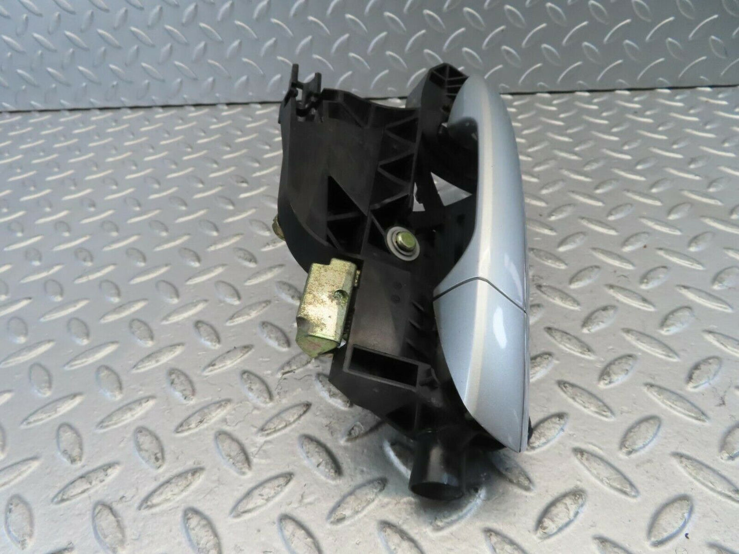 11174 Mercedes-Benz W221 S320 Rear Left Door Handle