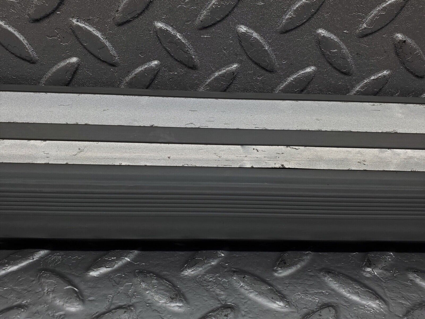 44583 Mercedes-Benz W124 220E Rear Right Door Sill Trim