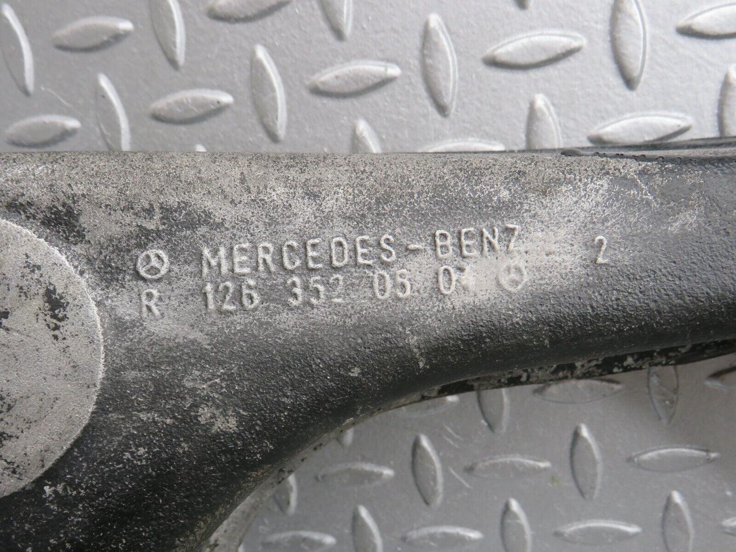 39312 Mercedes-Benz R107 500SL Trailing Arm Control Arm Rear Right 1263520504
