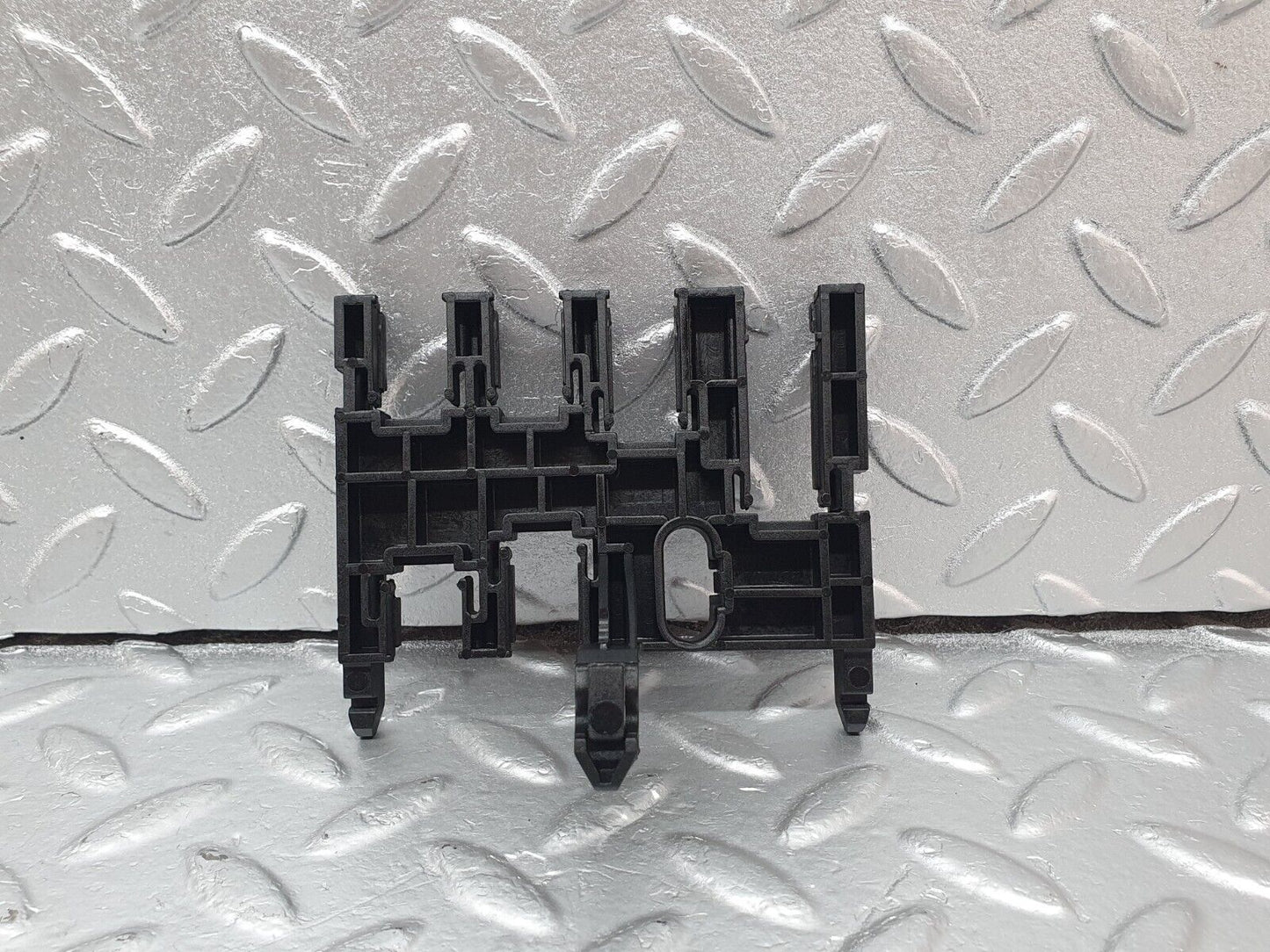42390 Mercedes-Benz R129 320SL Coupe Fuse Box Cable Mount 1295450840