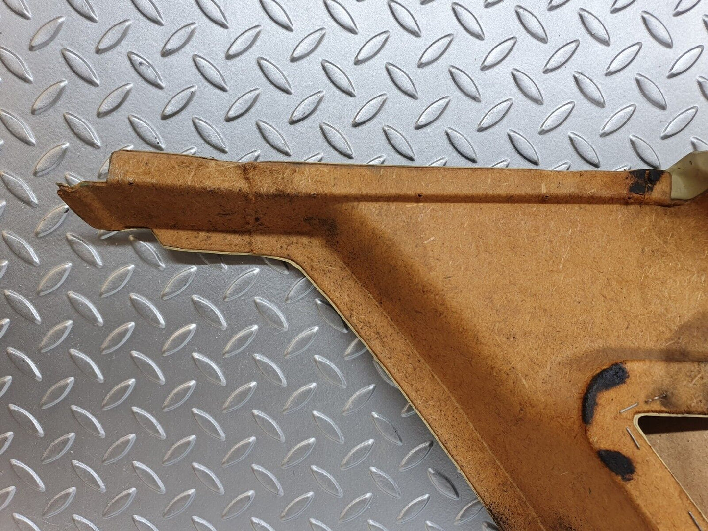 44051 Mercedes-Benz C123 230CE Coupe Rear Right Card Panel Beige