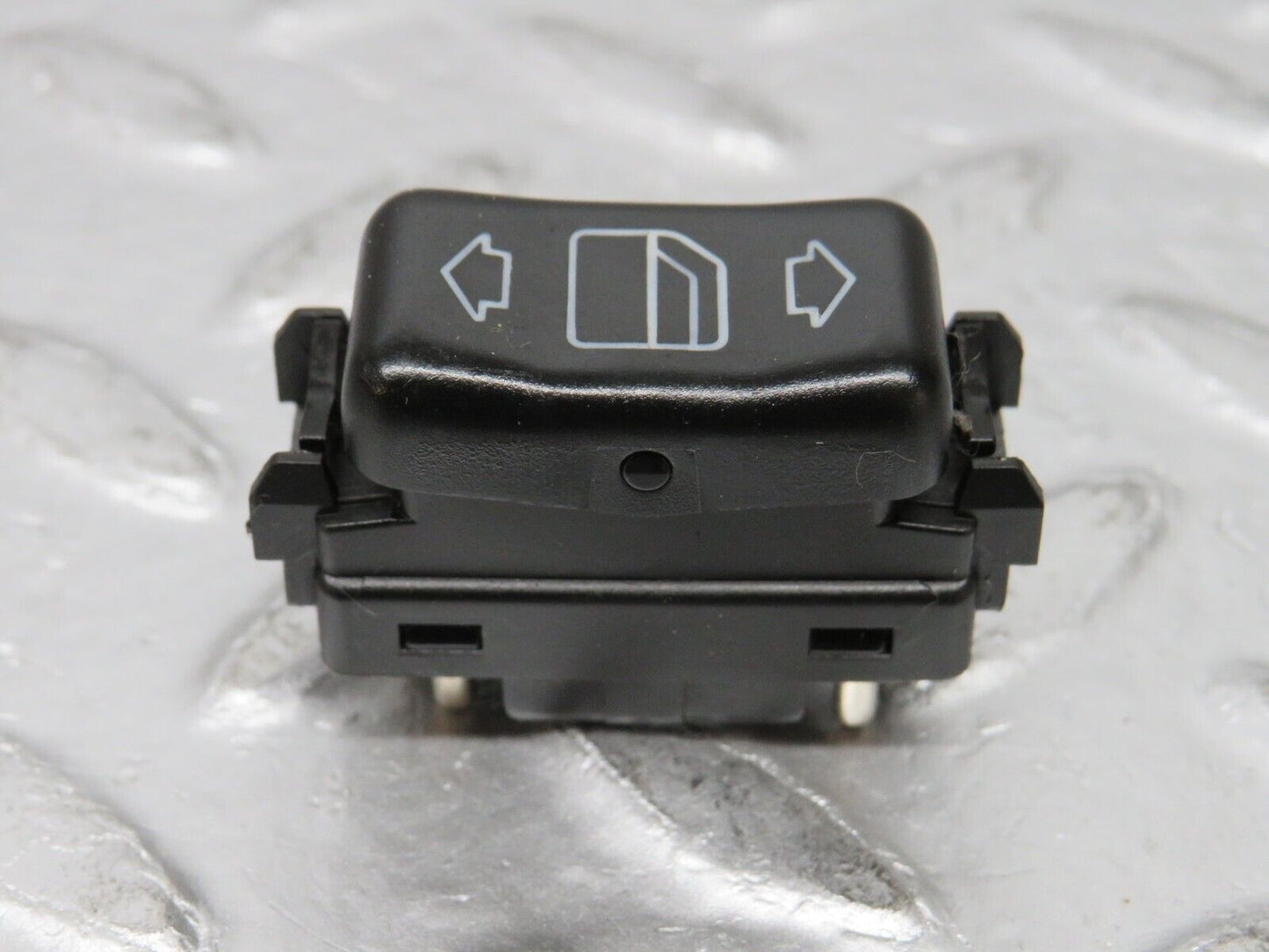32470 Mercedes-Benz S124 300TE Wagon Electric Window Switch Left 1248204810