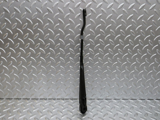 25428 Mercedes-Benz W123 200 Wiper Arm Bosch Right Side 3399990553