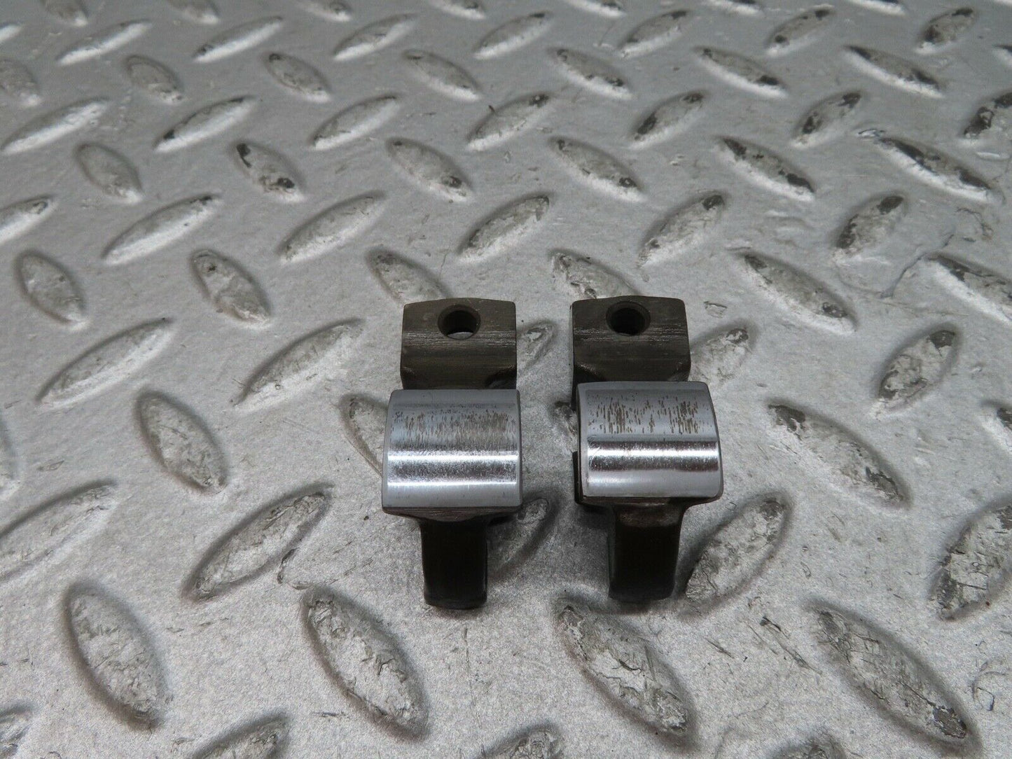 17862 Mercedes-Benz W116 450SEL Valve Rocker Arm