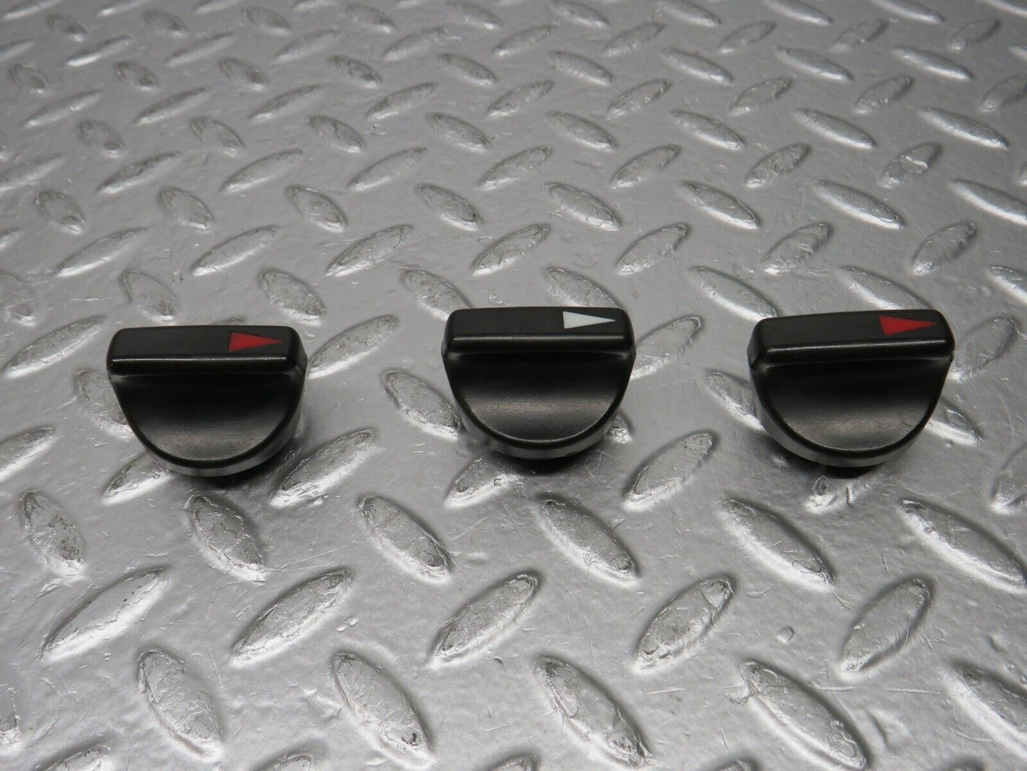 30726 Mercedes-Benz W201 190E 2.0L Heater Control Knob Set