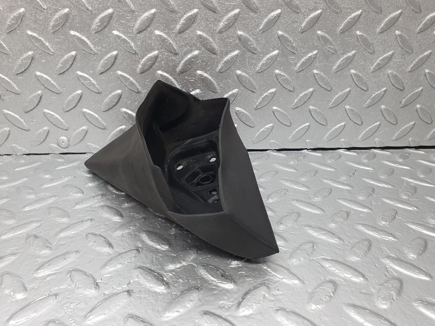 43695 Mercedes-Benz C126 380SEC Coupe Wing Mirror Rubber Seal Cover Right 1268110495 1268110861