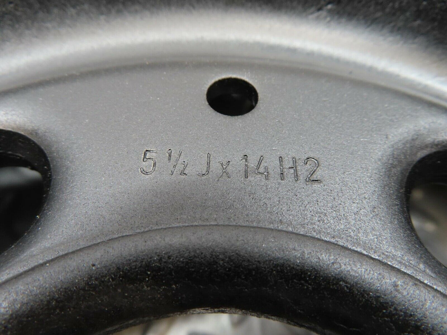 13230 Mercedes-Benz Steel Wheel 5.5Jx14H2 ET30 5x112 1154001302