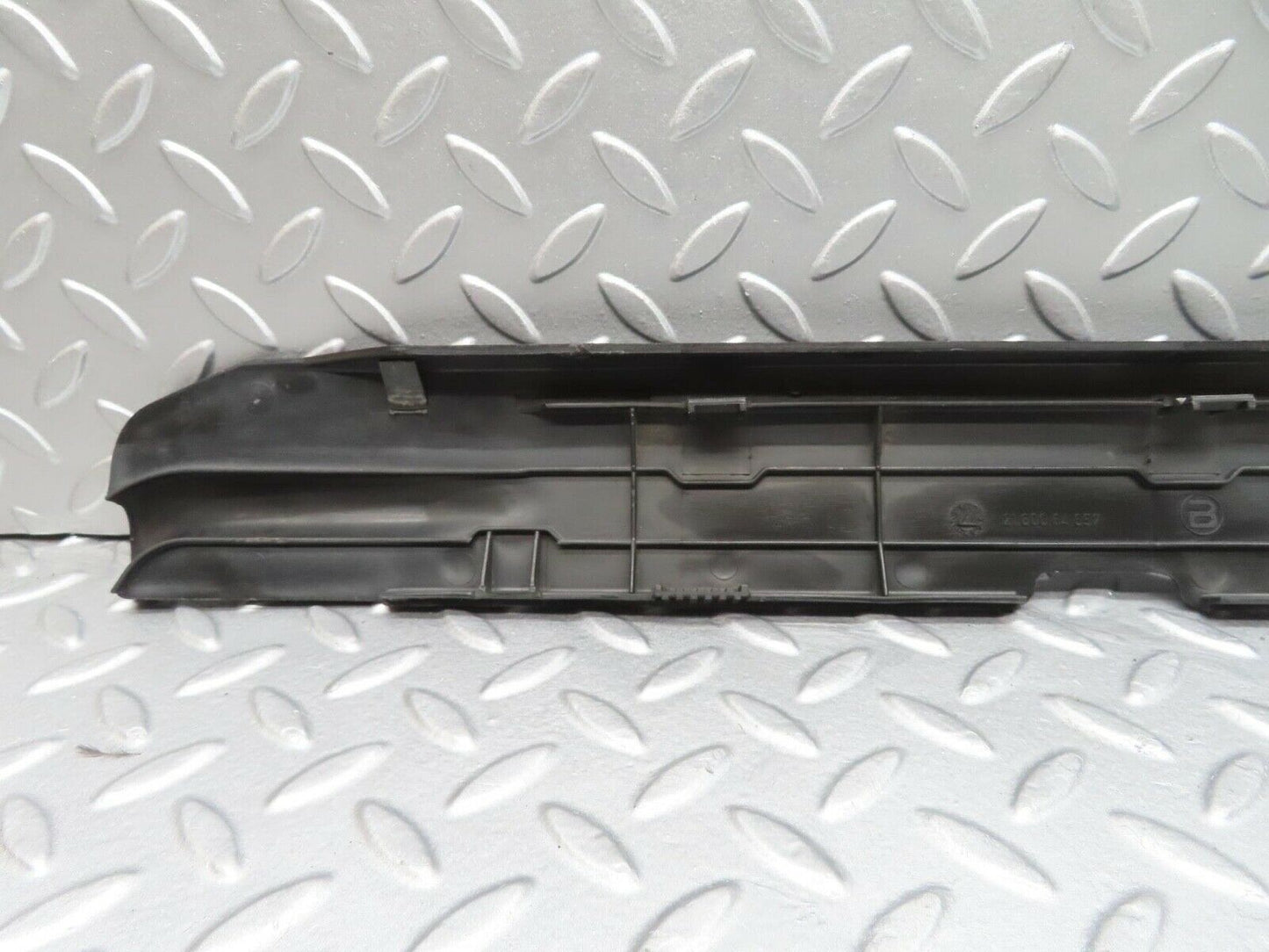 11896 Mercedes-Benz R129 300SL Coupe Radiator Cover 1295050388