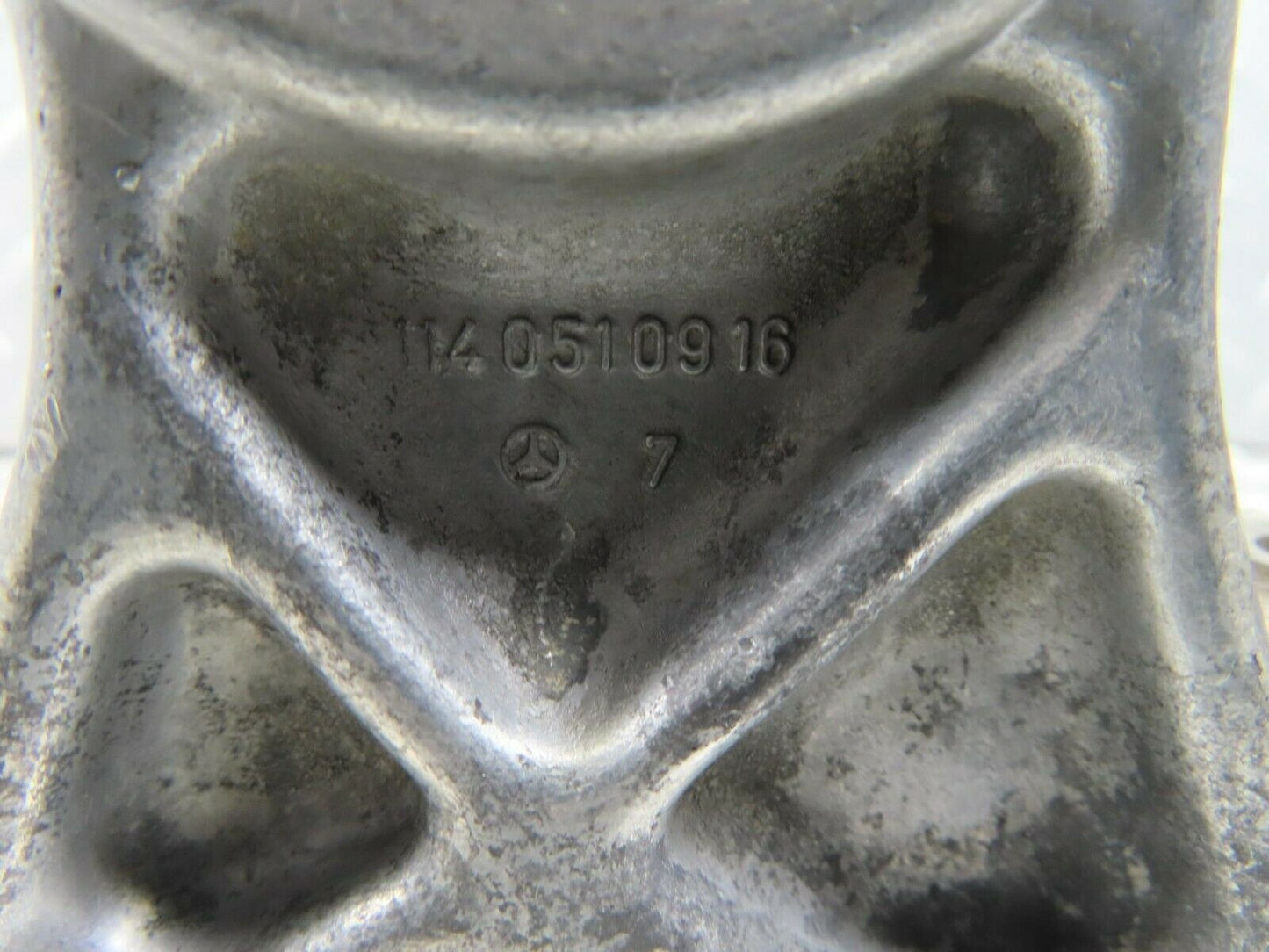 8967 Mercedes-Benz W108 Camshaft Tower Bearing 1140510916